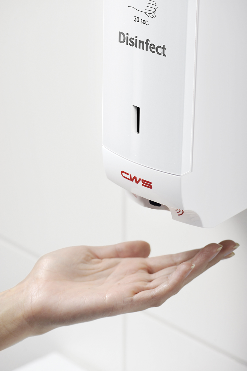 disinfect_use_dsc0241cs_lores-1